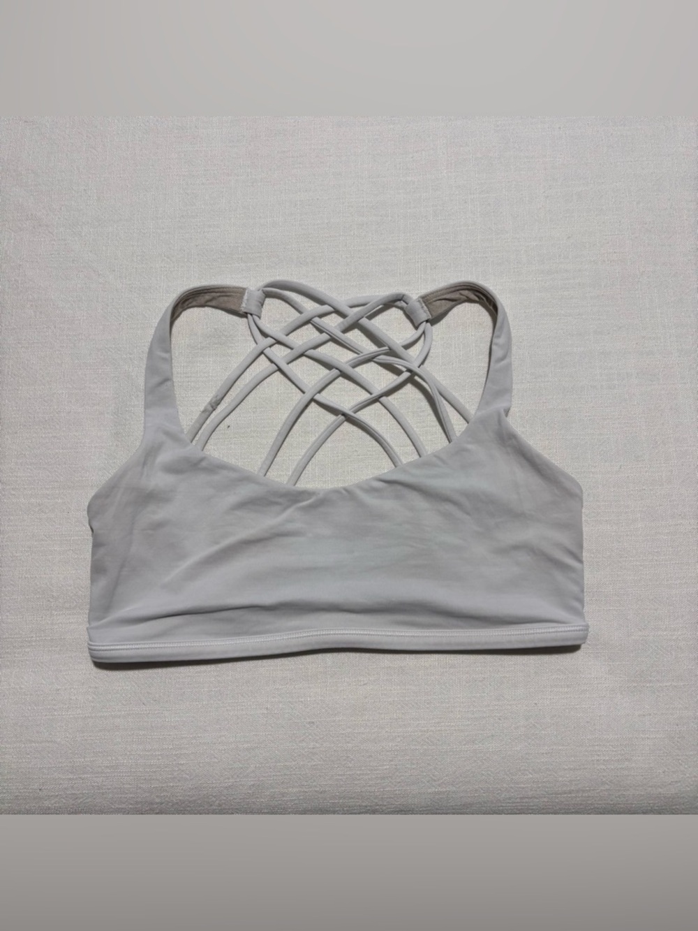 Lululemon Free To Be Bra | Size 6